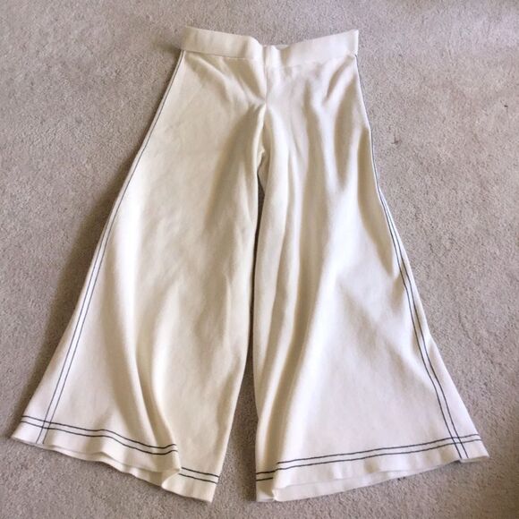Joh. Elegant Cream Knitted Wide Flared Pants - Picture 2 of 6
